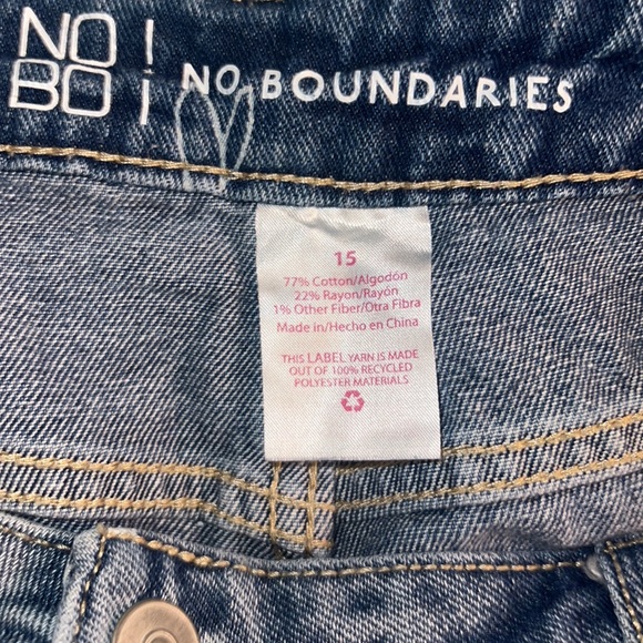 No boundaries jeans - Picture 3 of 4